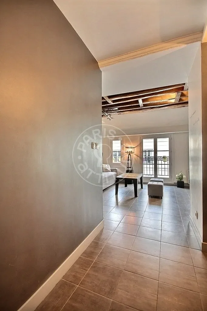 Appartement Rue d'Amboise à Paris