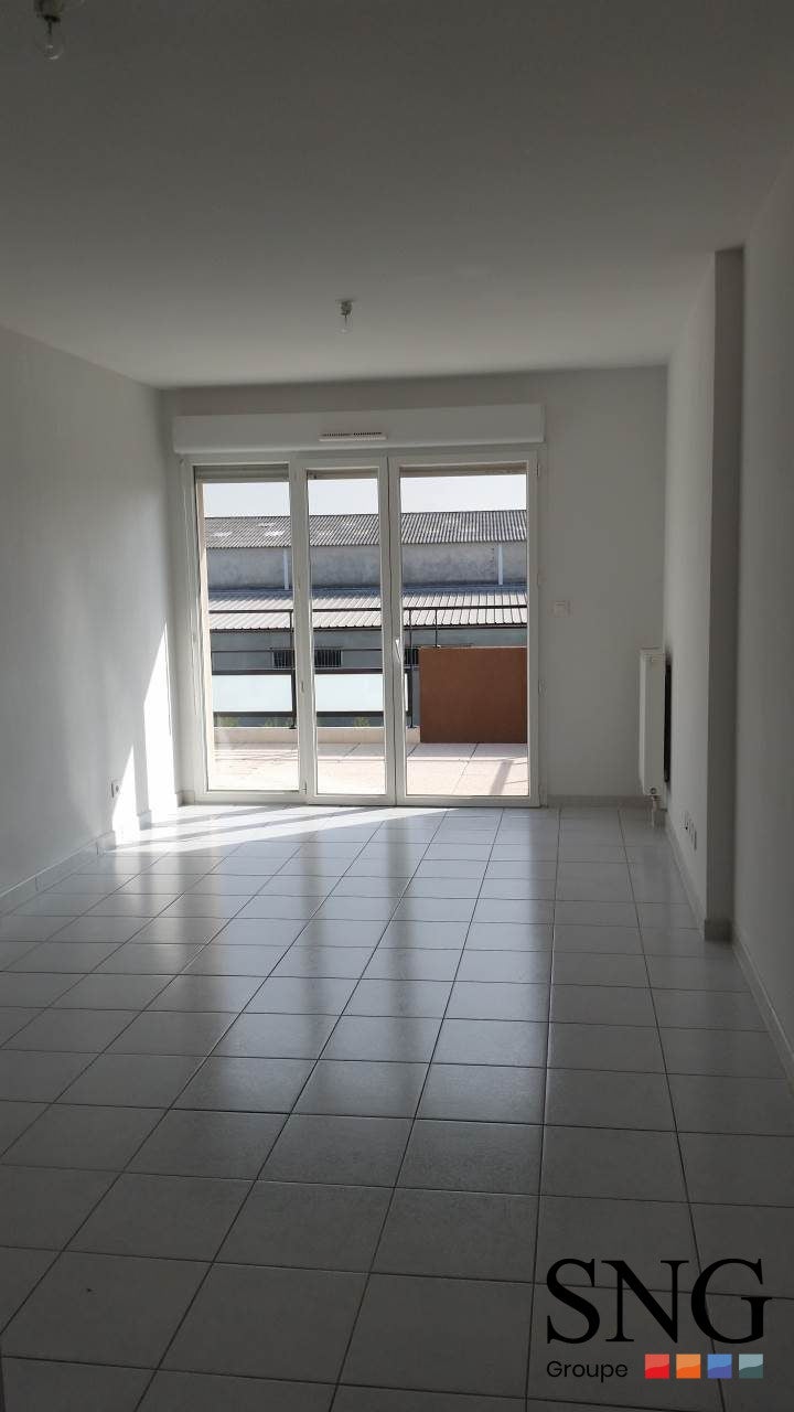 Appartement Rue Pierre Dumas à Garons