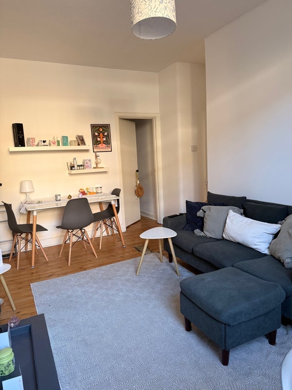 Room Matthews Street in Greater London
