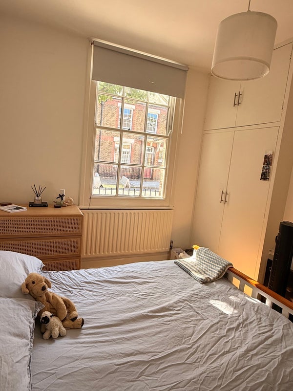 Room Matthews Street in Greater London