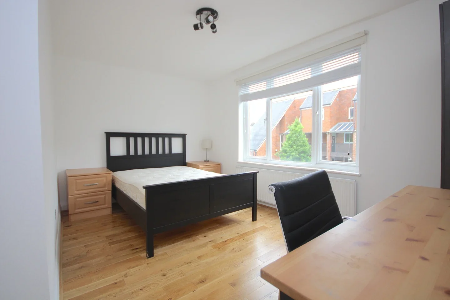 Room Hoxton Street in Greater London