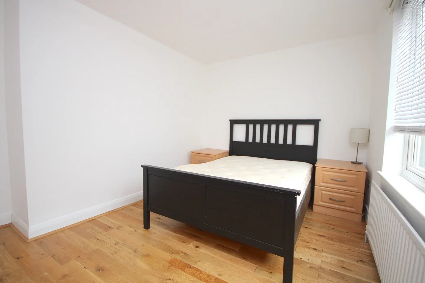 Room Hoxton Street in Greater London