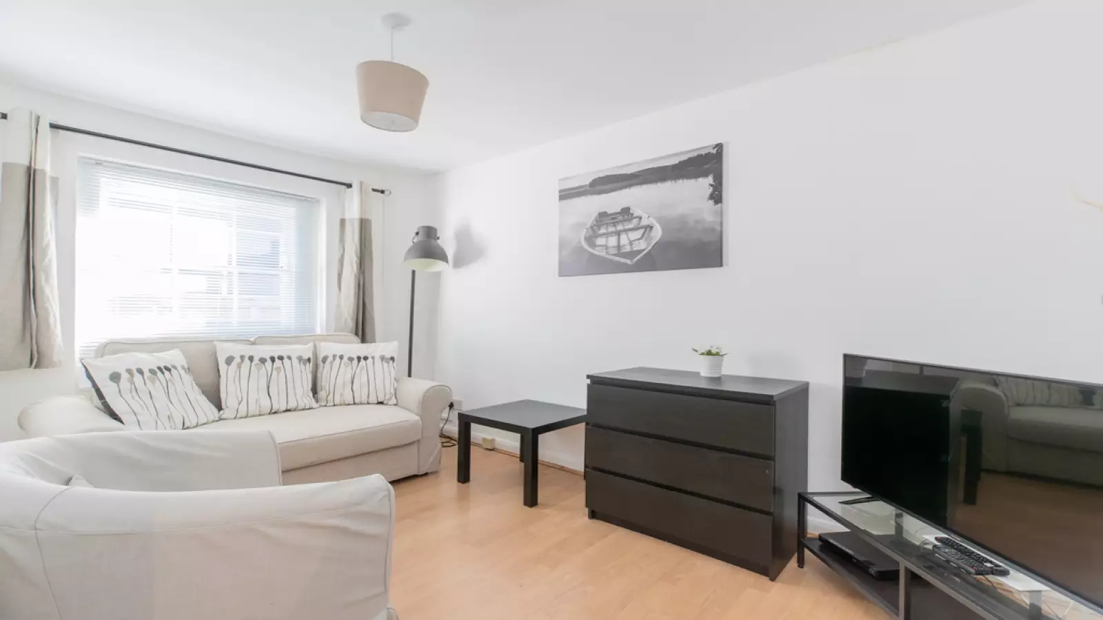 Flat Clipstone Street in City of Westminster