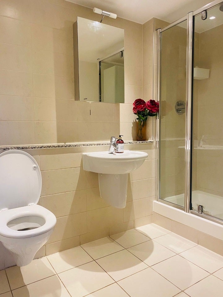 Flat Argyll Road in Greater London