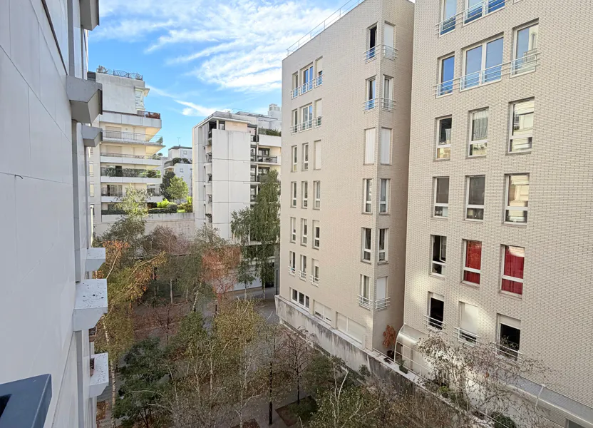 Appartement Allée de la Belle Feuille à Boulogne-Billancourt