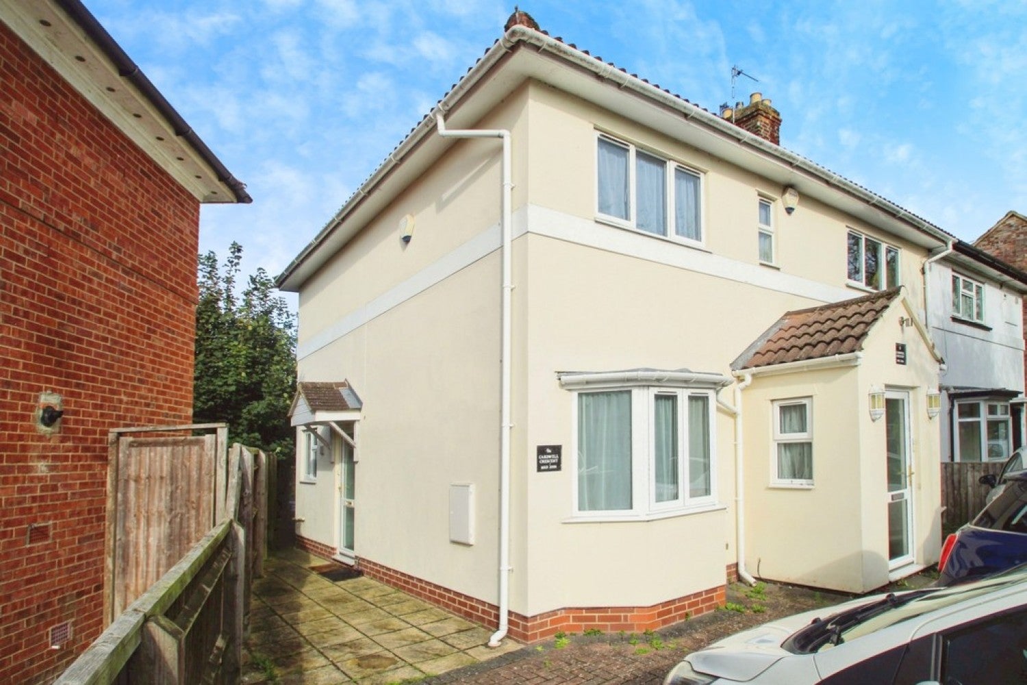 House Cardwell Crescent in Oxford