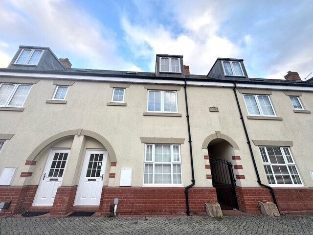 House Temple Street in Rugby
