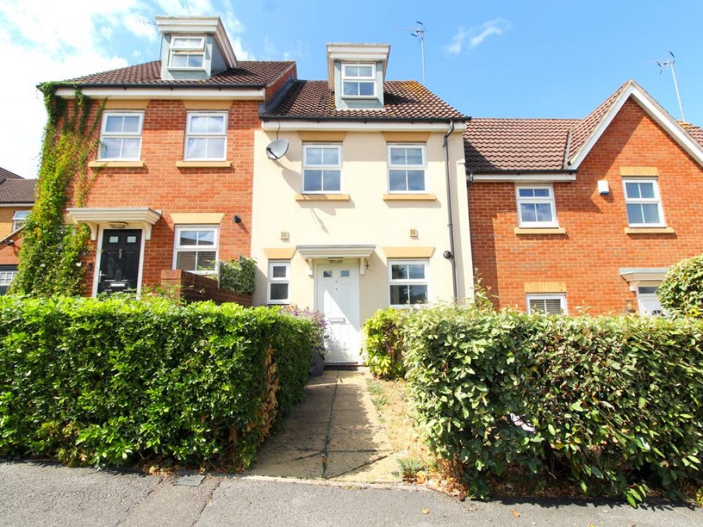 House Cade Close in Bristol