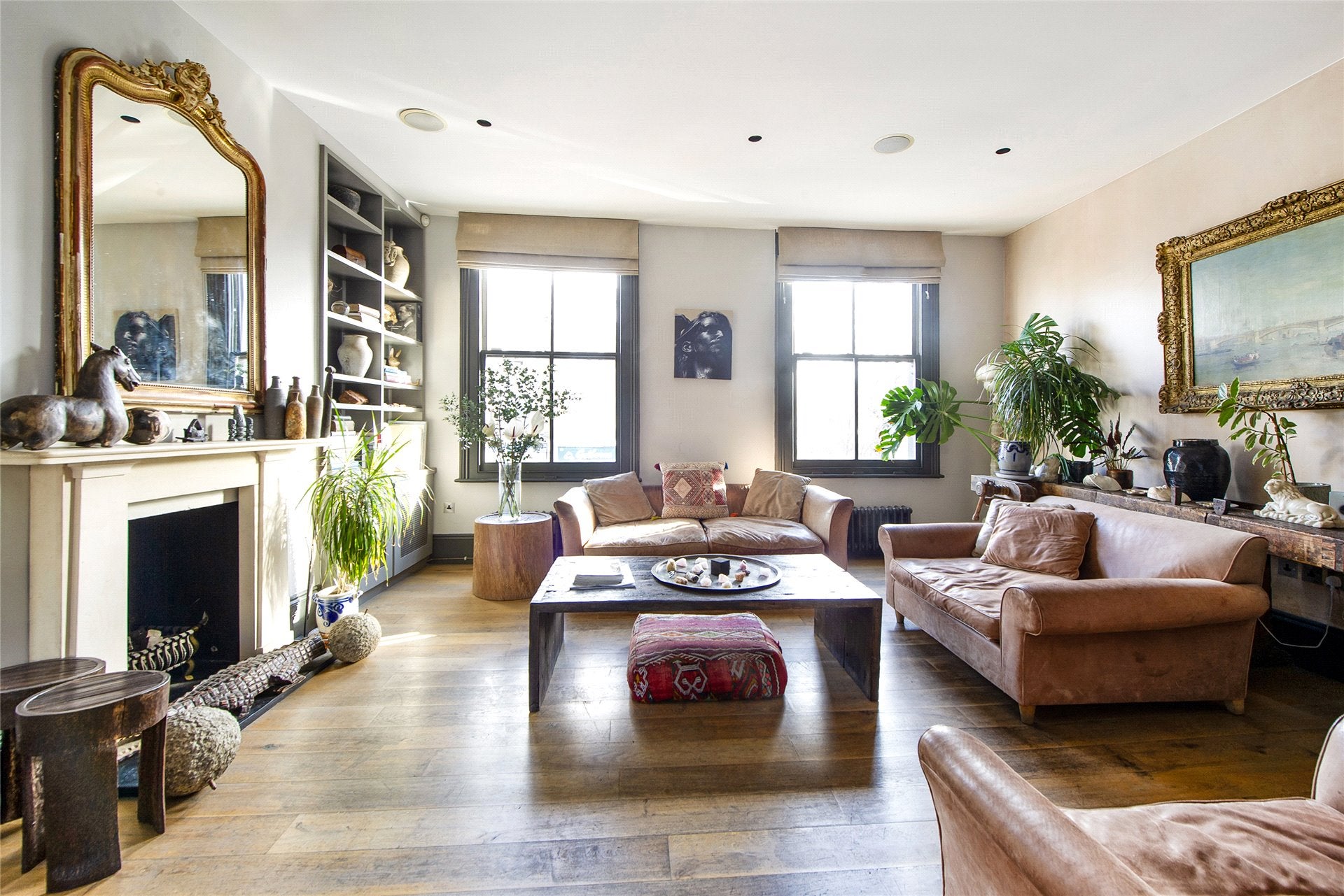 Flat Golborne Road in Greater London