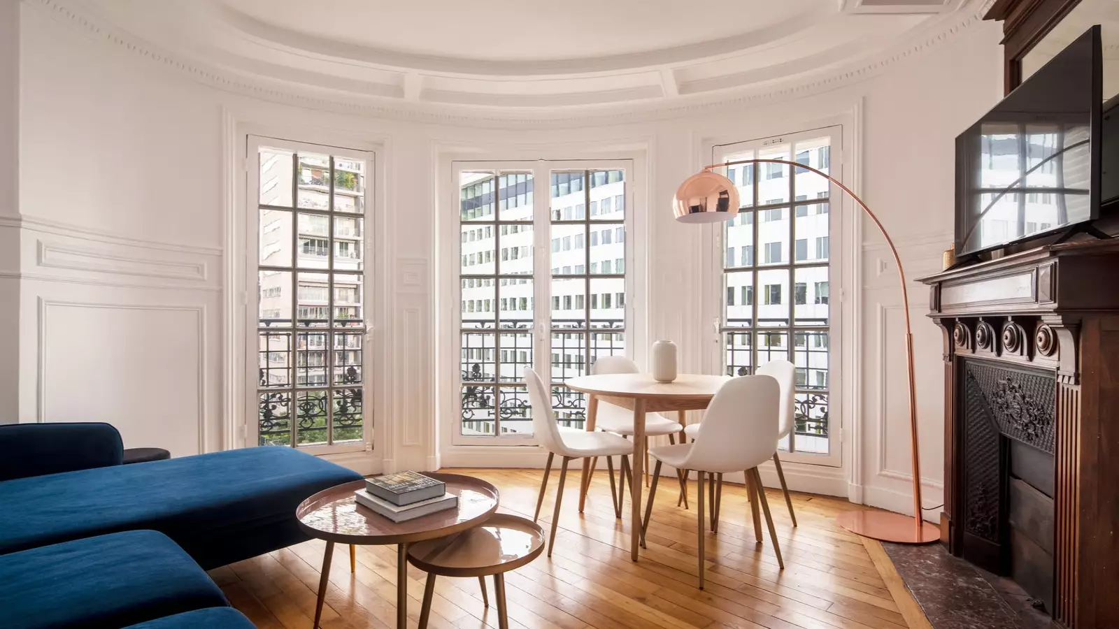 Flat Quai de Grenelle in Paris