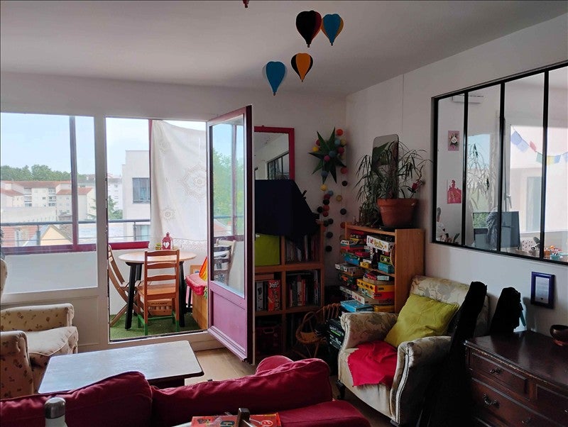 Flat Cours Tolstoï in Villeurbanne