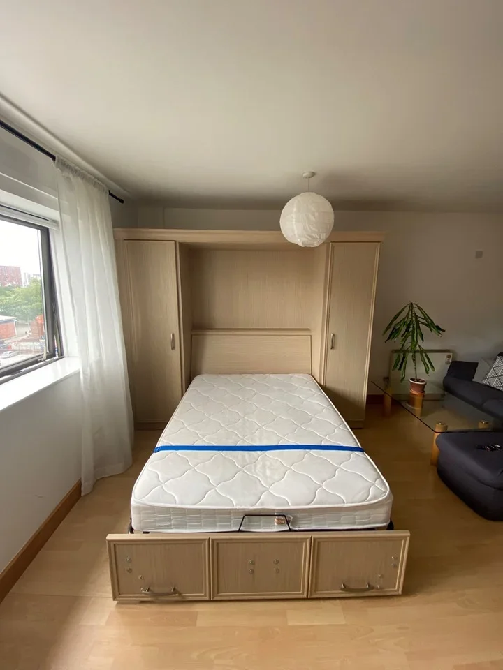 Flat Seymour Grove in Trafford