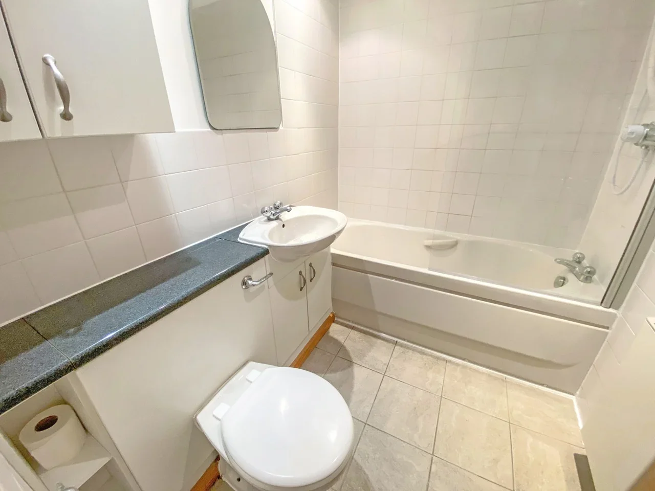 Flat Seymour Grove in Trafford
