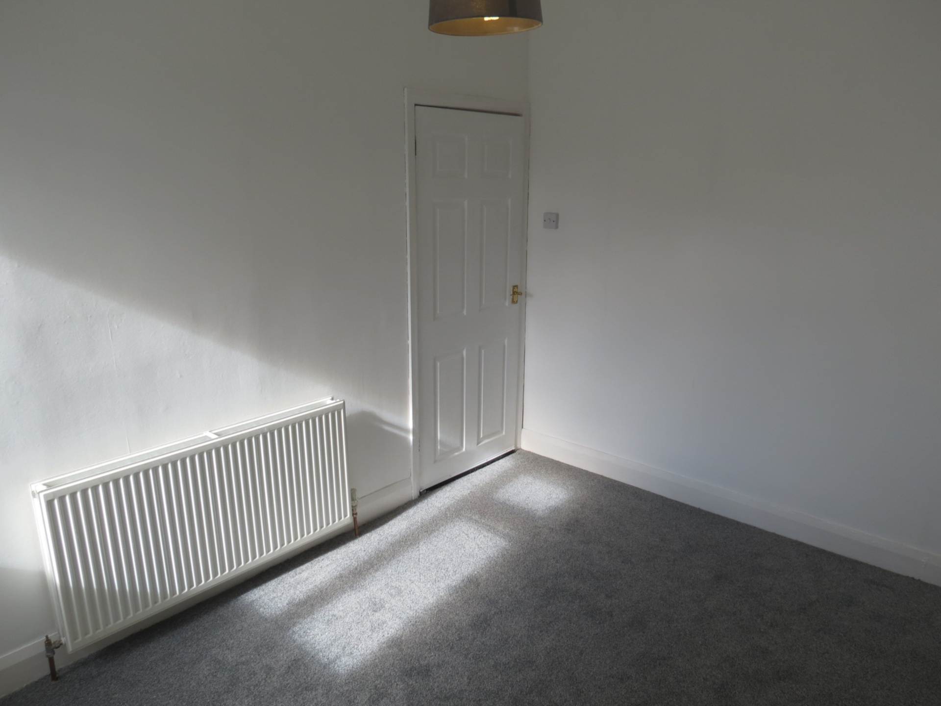 Flat Silverhill Drive in Newcastle upon Tyne