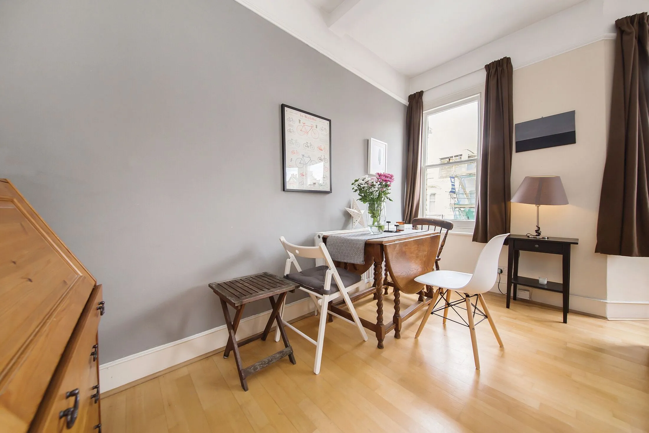 Flat Norroy Road in Greater London