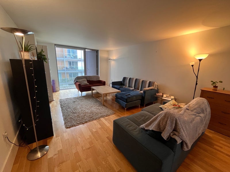 Flat Gillespie Road in Greater London