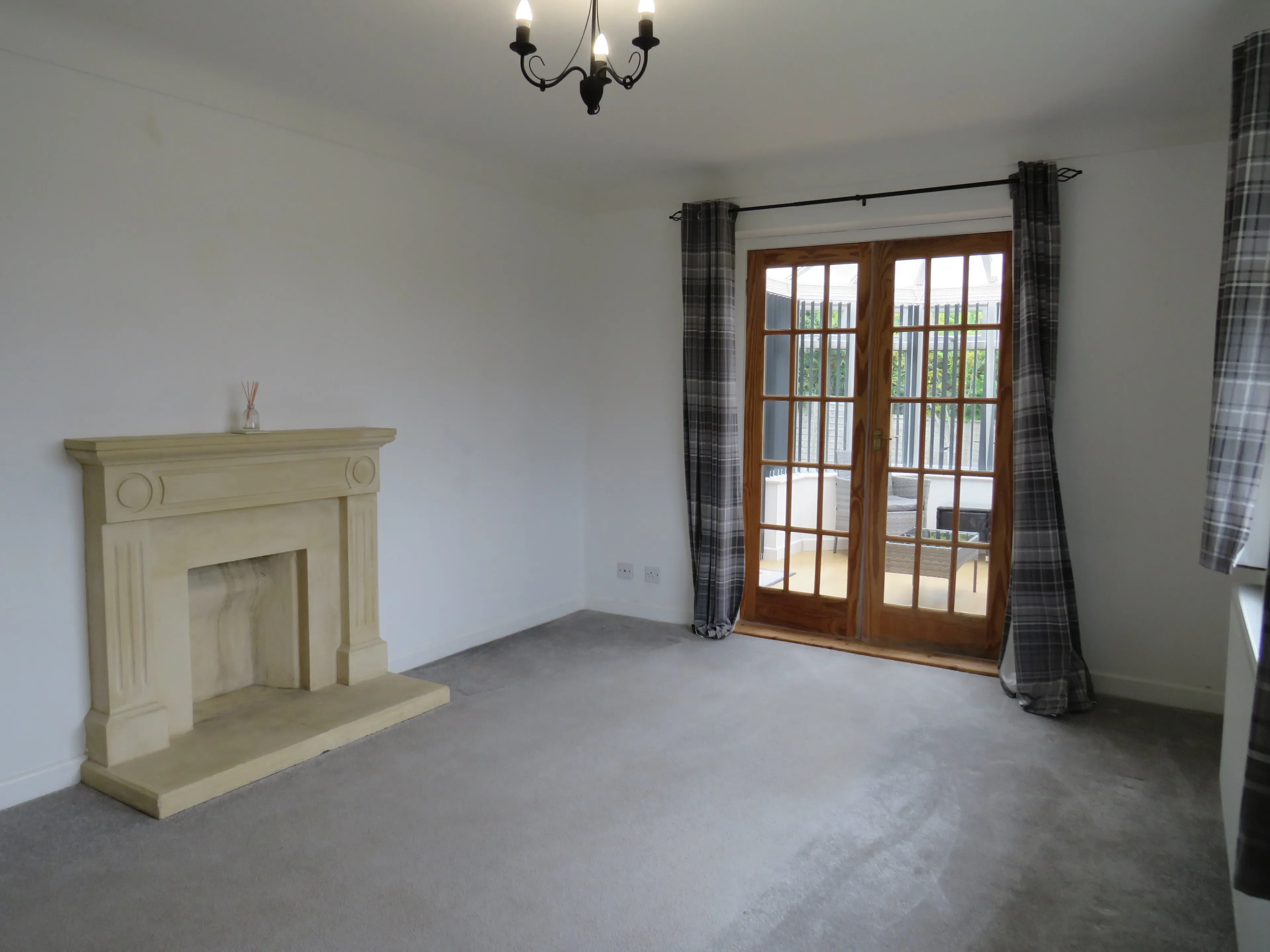 House Bourne Valley Close in Porton