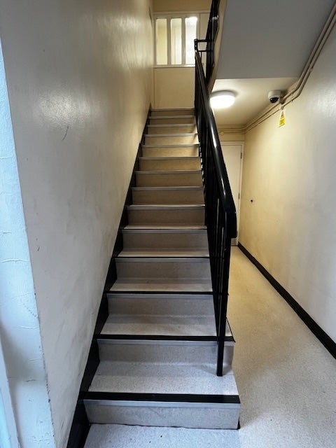 Room Elliot Close in Greater London