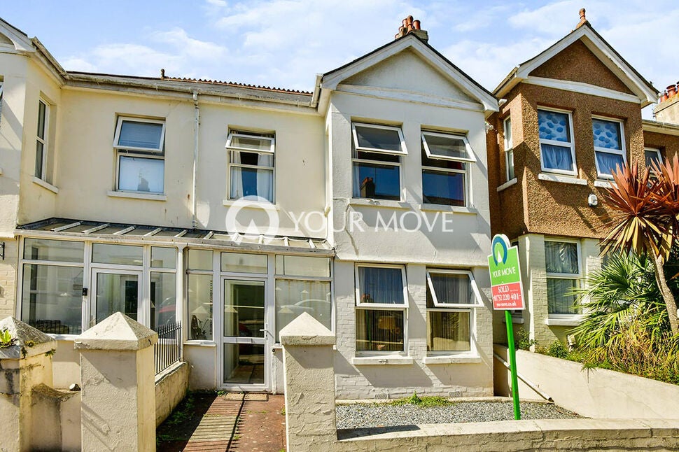 House Stangray Avenue in Plymouth