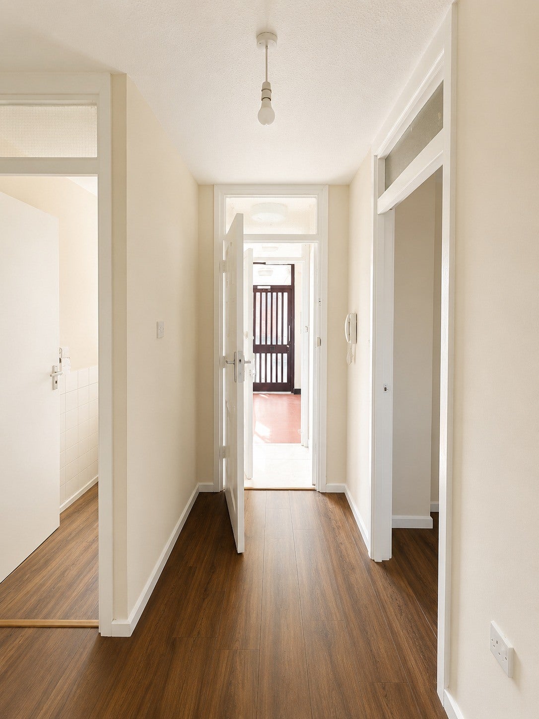 Flat Clifton Road in Greater London