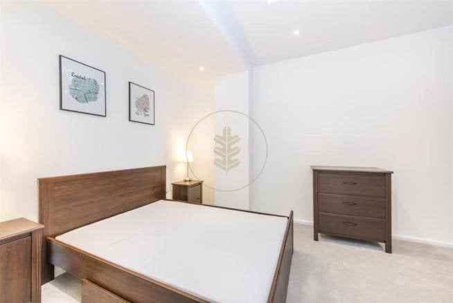 Flat Canterbury Works in Greater London