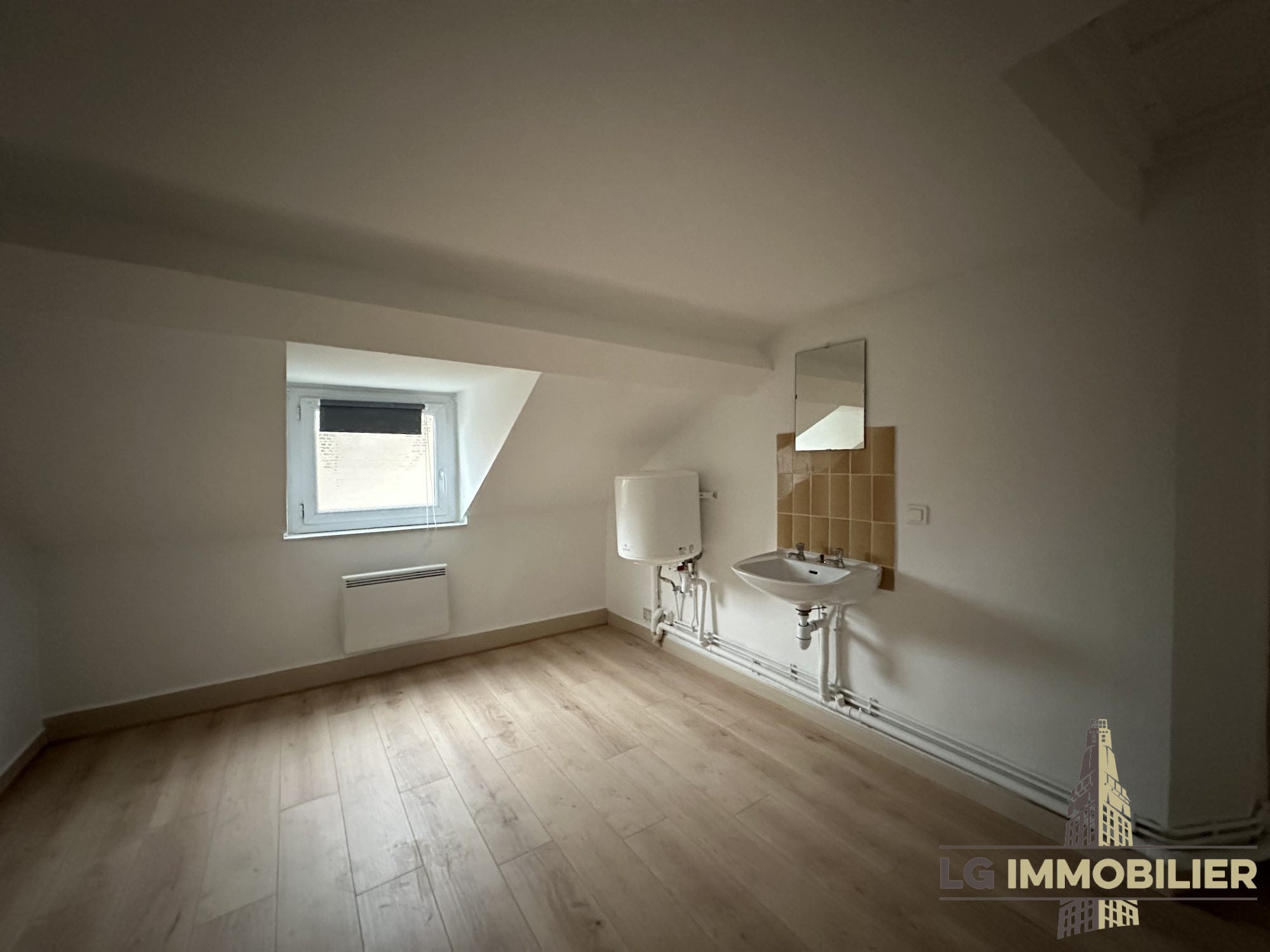 Flat Rue Henriville in Beaucourt-sur-l'Hallue