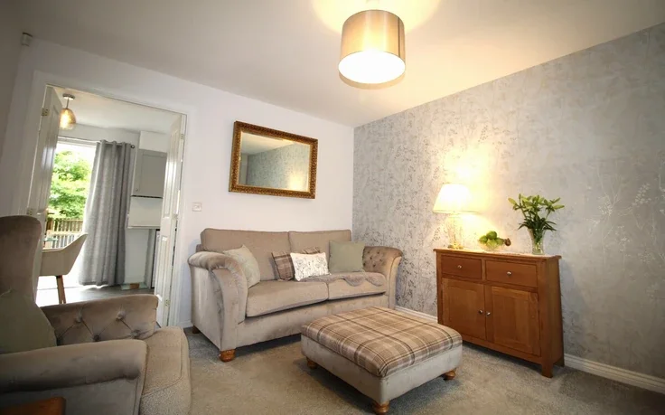 Flat Albatross Way in Ashington