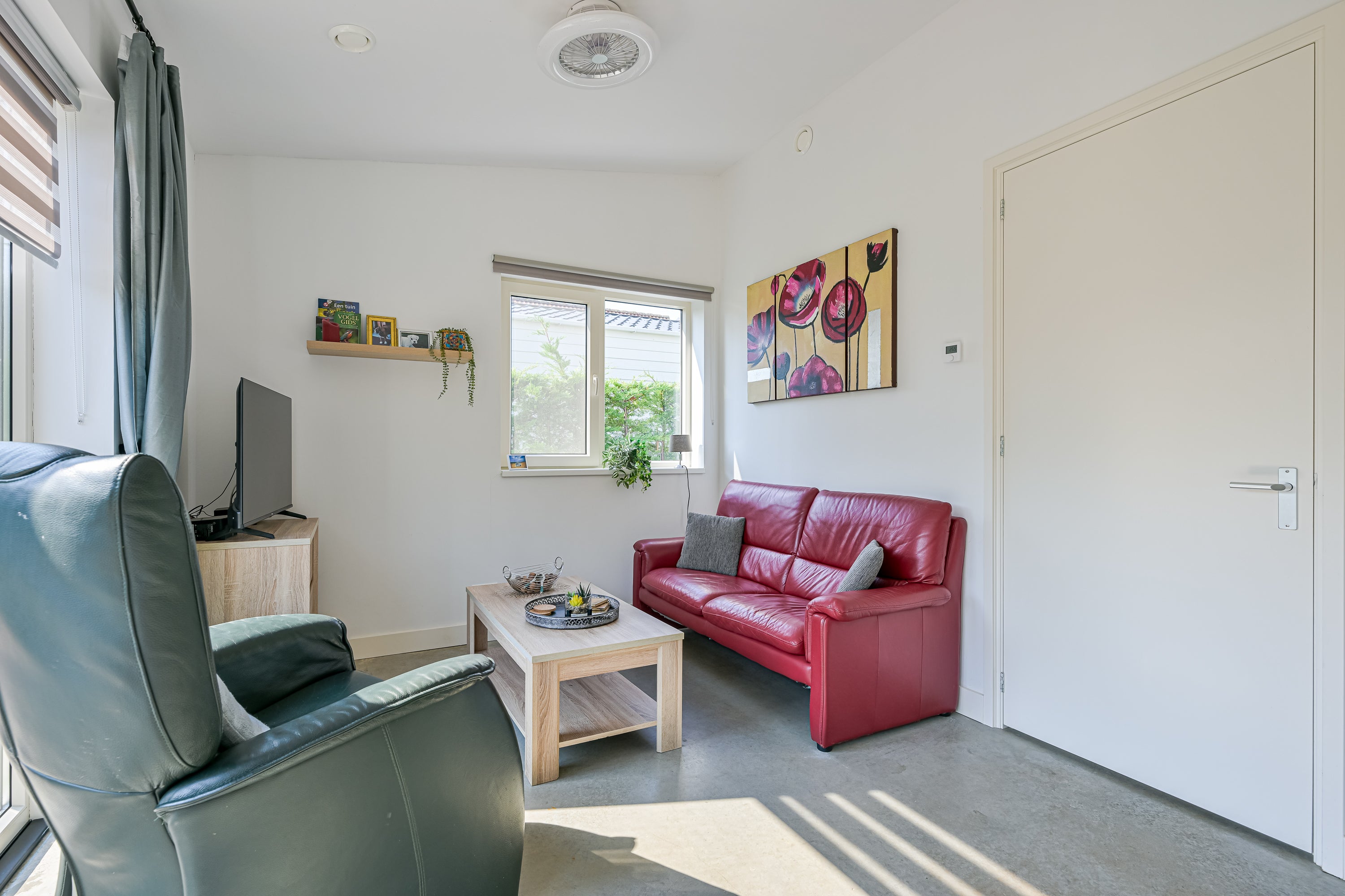 Vrijstaande woning te koop: Onderdijk 245-002, Wervershoof