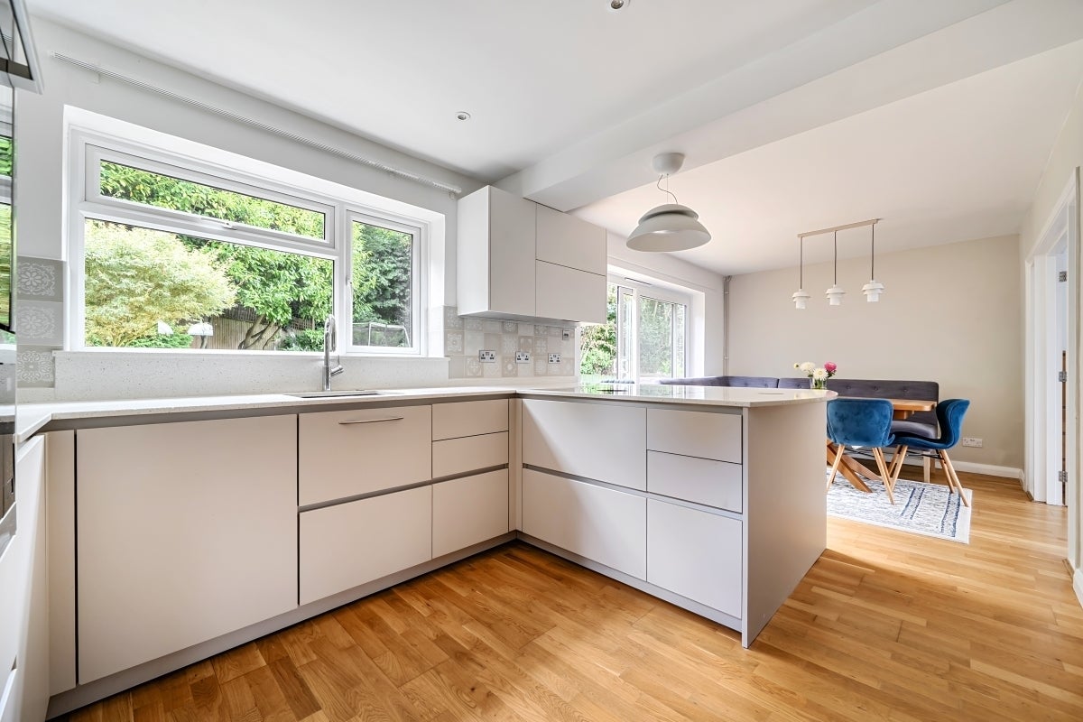 House Broad Oak Close in Tunbridge Wells