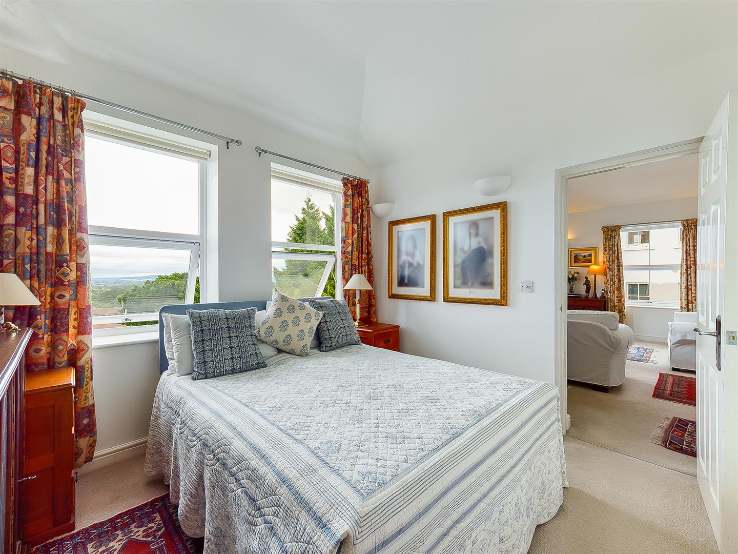Flat Victoria Road in Malvern Hills