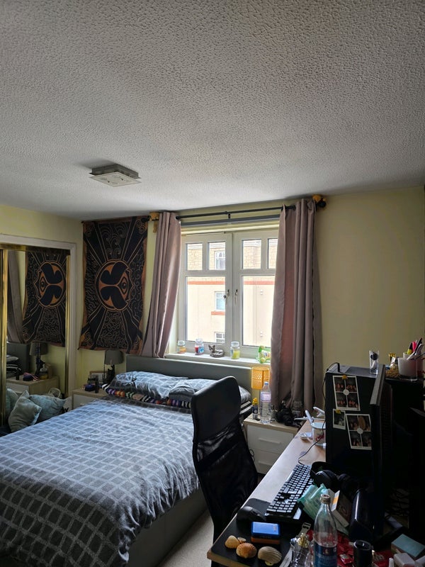 Room Sinclair Place in City of Edinburgh