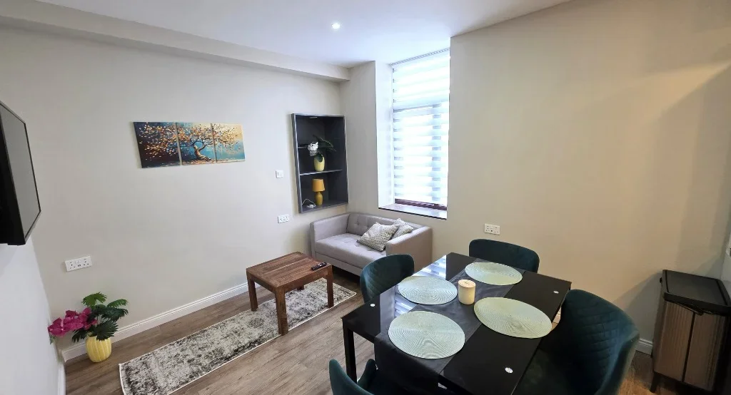Flat Glenbervie Road in Aberdeen City