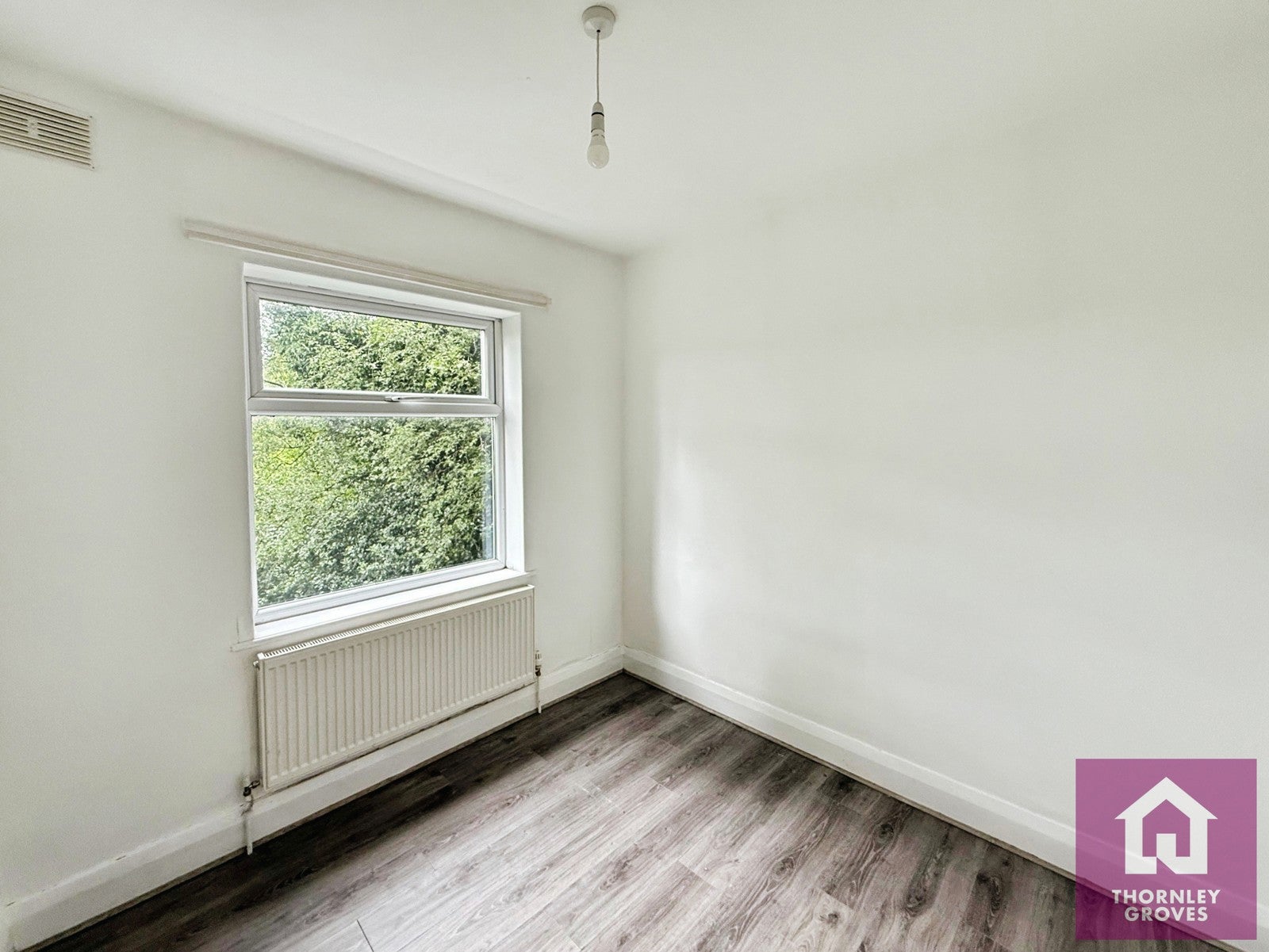 Flat Nevile Road in Salford