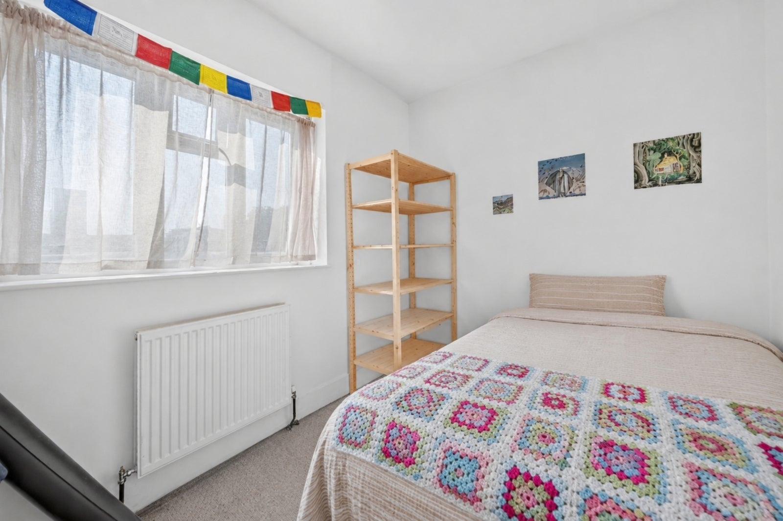 Flat Fanshaw Street in Greater London