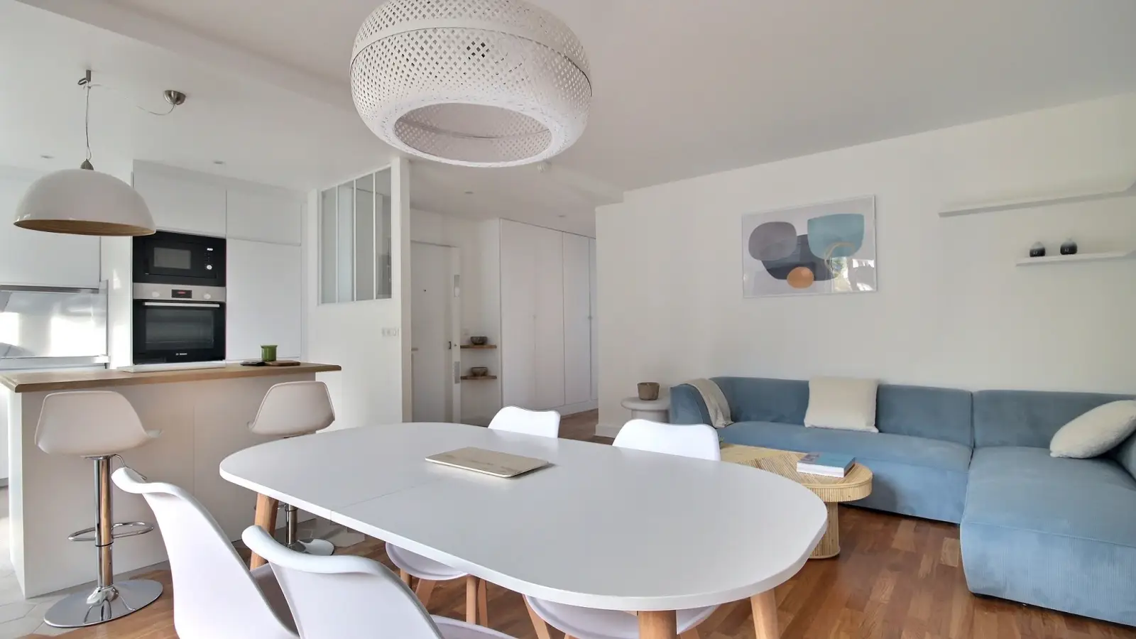 Flat Rue Aristide Briand in Issy-les-Moulineaux