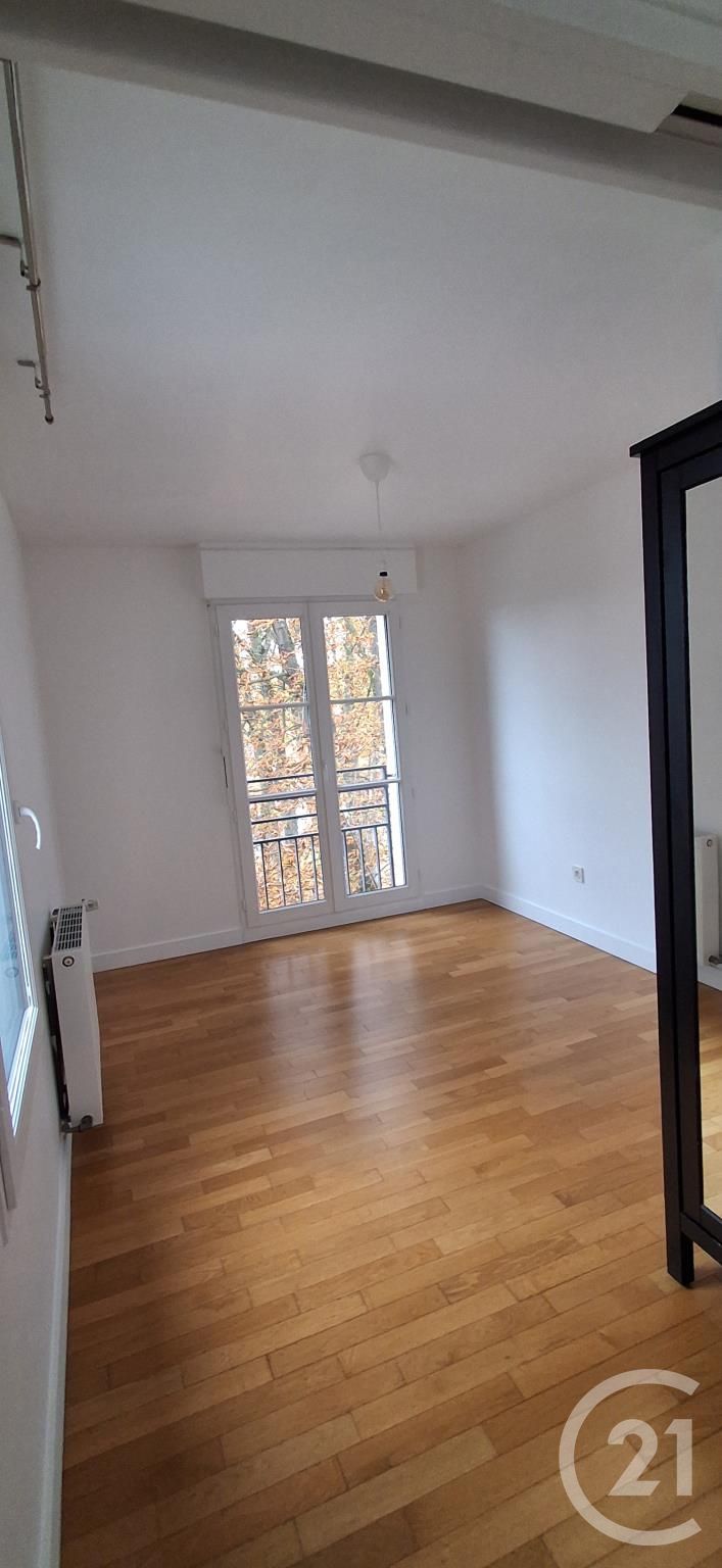Flat Avenue Eugène Adam in Maisons-Laffitte