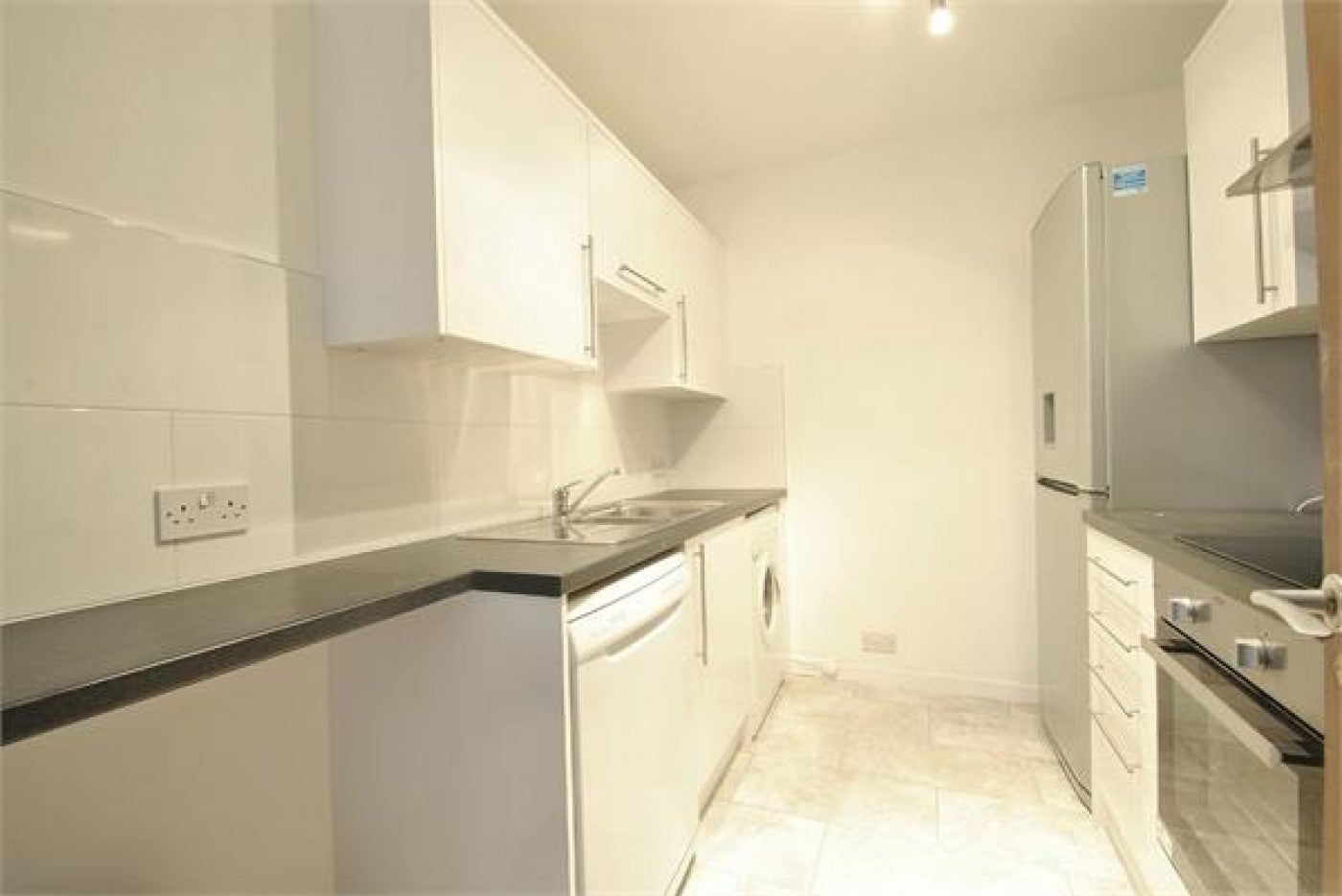 Flat Eton Road in Greater London