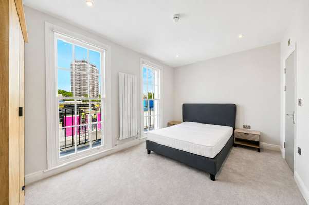House Broadley Street in City of Westminster