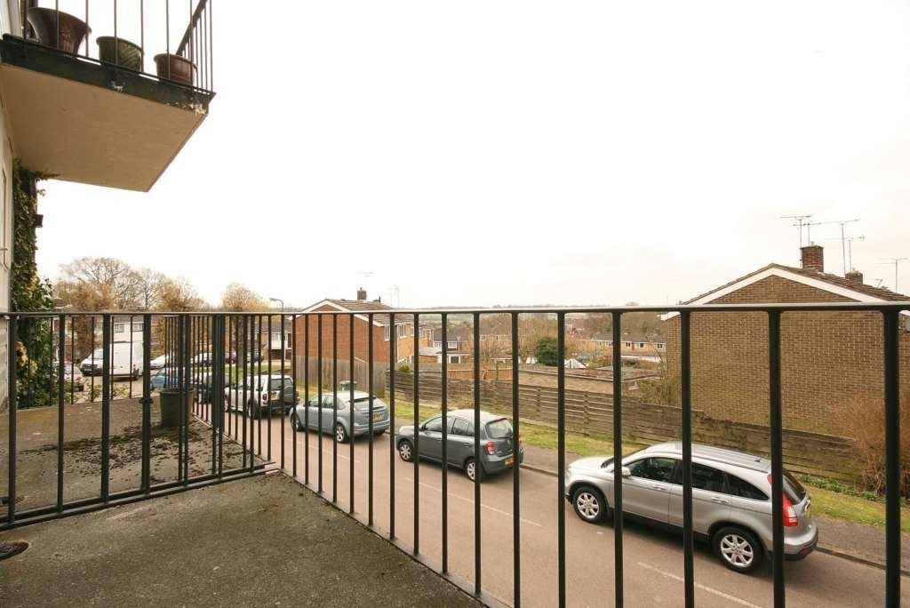 Flat Leggfield Terrace in Dacorum