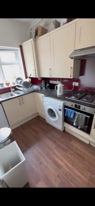 Room Lambrook Terrace in Greater London