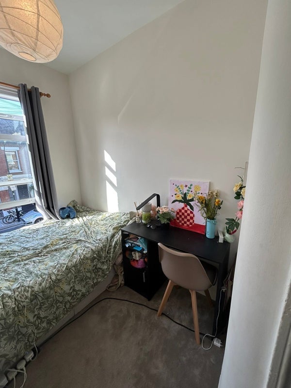 Room Lambrook Terrace in Greater London