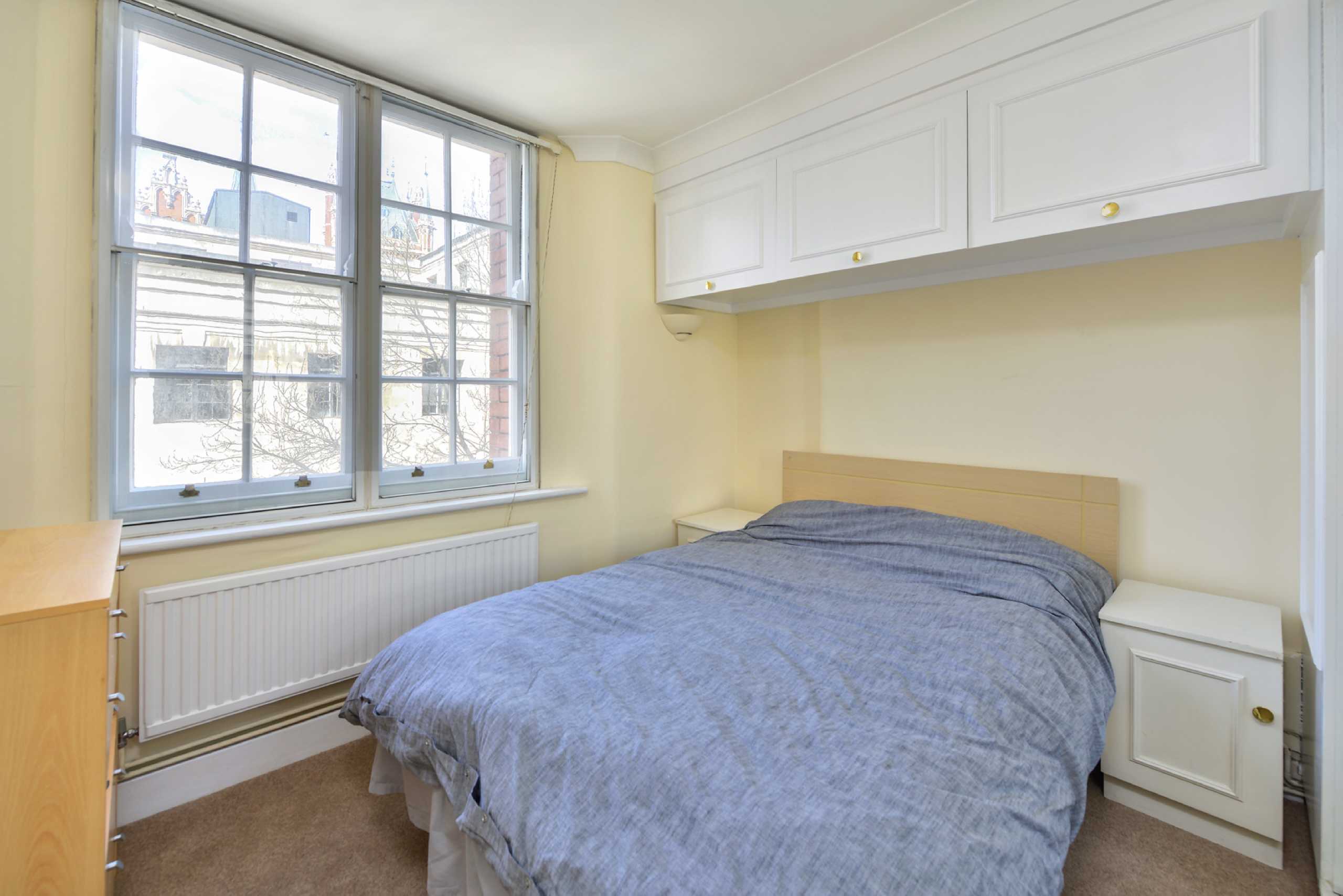 Flat Hastings Street in Greater London