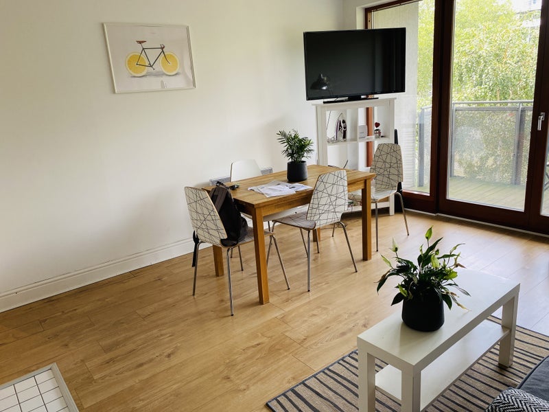 Room Adler Street in Greater London