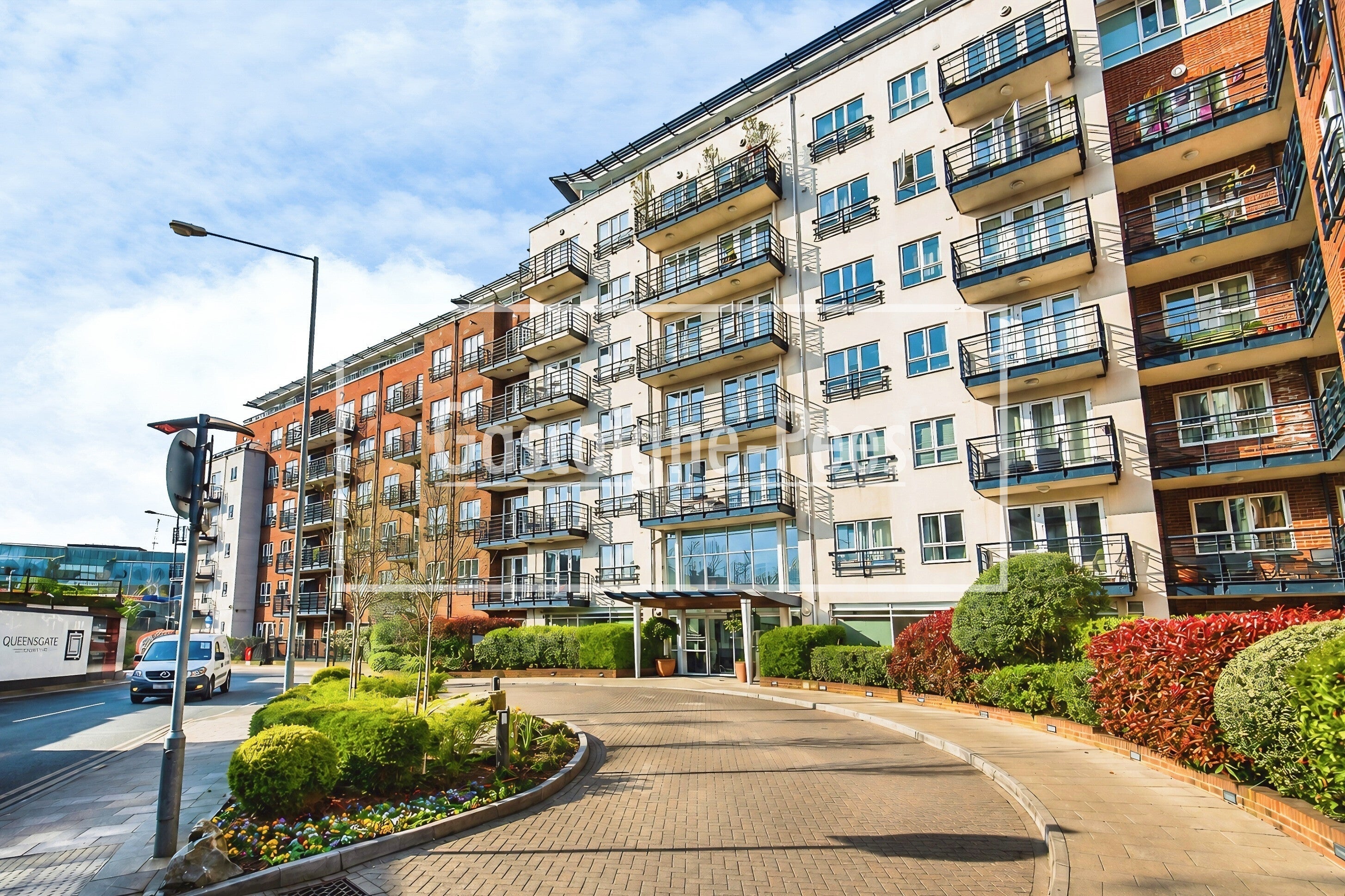 Flat Wood Street in Greater London