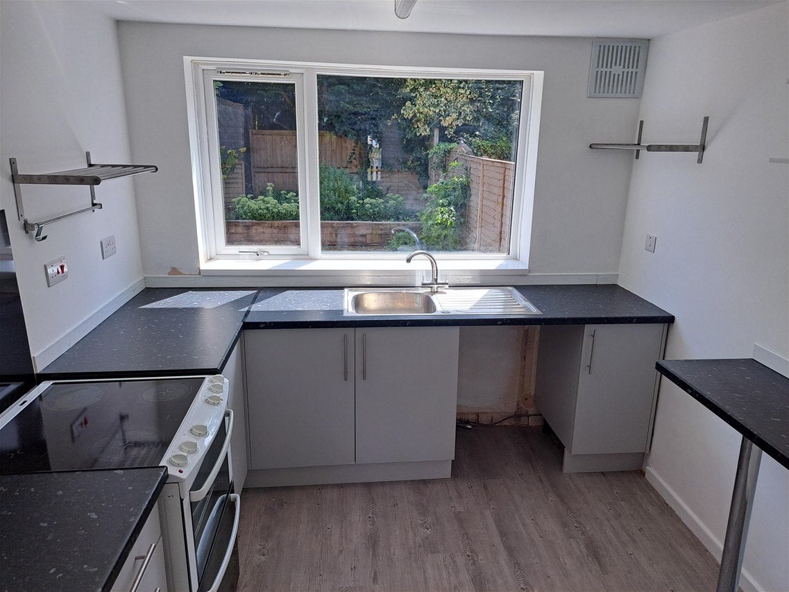 Flat Rednall Drive in Birmingham