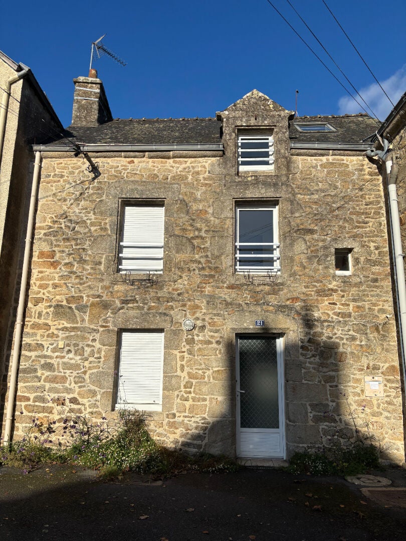 Maison Place de la Libération à Questembert