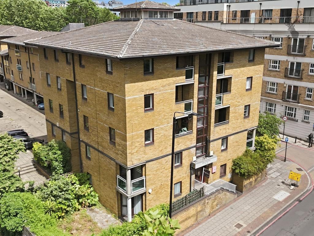 Flat East Smithfield in Greater London