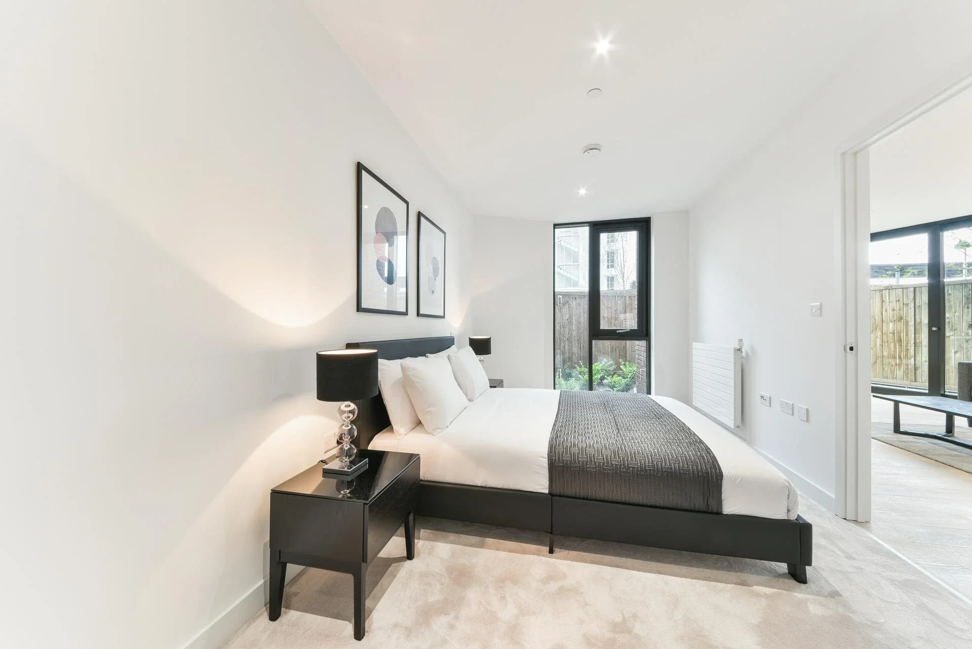 Flat Starboard Way in Greater London