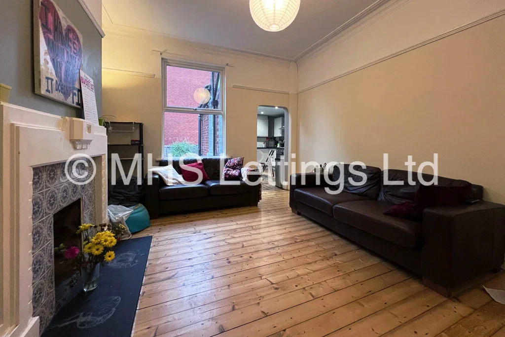 Room Granby Place in Leeds