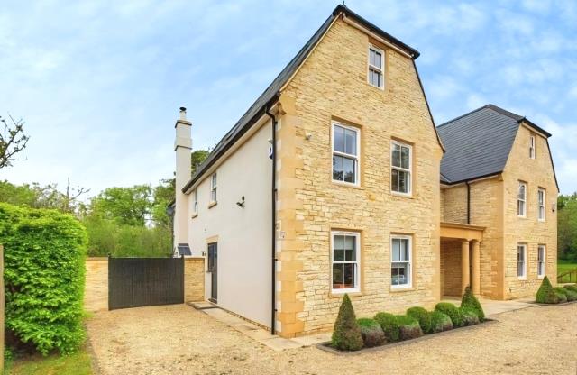 House Oxford Road in Vale of White Horse